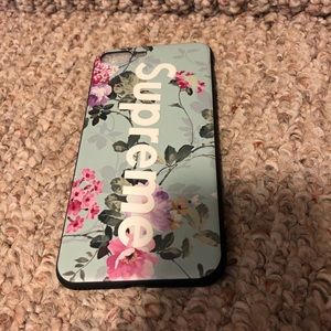 Supreme iPhone 6 Plus case